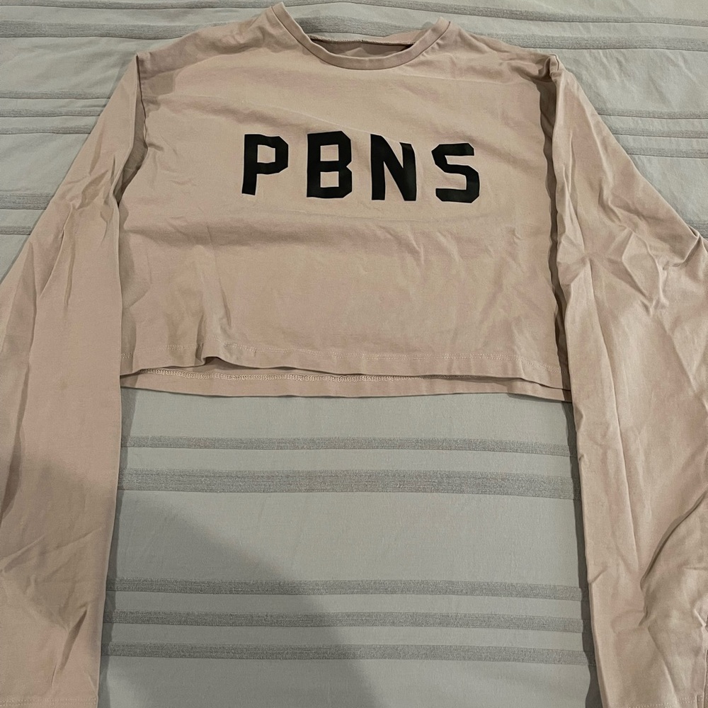 Alphalete PBNS long sleeve crop size Medium